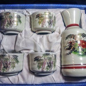 5 Piece Saki Set Pitcher 4 Cups Japan